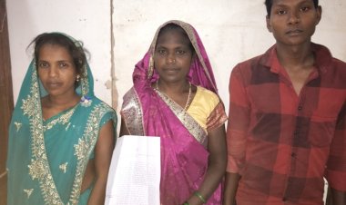 न कोई नोटिस, न कोई जांच, जमीन की धोखाधड़ी के मामले में एक माह बाद भी कोई कार्रवाई नहीं,  शराब पिलाकर 2 एकड़ के बदले 2 हेक्टेयर जमीन  रजिस्ट्री करा लेने का है आरोप, धर्मजयगढ़ एसडीएम के रवैए से आक्रोशित महिलाएं करेंगी मुख्यमंत्री से शिकायत