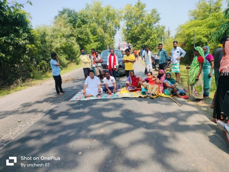 लिक्विड गैस टैंकर हादसे से फैली जहरीली गैस, जनपद उपाध्यक्ष मनोज सुखन ने धरना देकर उठाई आवाज, प्रशासन पर लापरवाही का आरोप