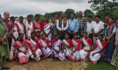 जिला पंचायत अध्यक्ष सालिक साय की गरिमामयी उपस्थिति में शासकीय उच्चतर माध्यमिक विद्यालय शेखरपुर में शाला प्रवेश उत्सव संपन्न