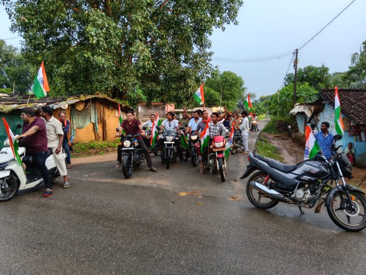 शान से लहराया तिरंगा, हर्षोल्लास से निकली तिरंगा यात्रा, बड़ी संख्या में जनप्रतिनिधि हुए शामिल