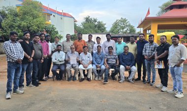 जशपुर प्रेस क्लब के पत्रकारों ने मुख्यमंत्री विष्णुदेव साय से की मुलाकात, पत्रकार सम्मान निधि बढ़ाये जाने पर जताया आभार