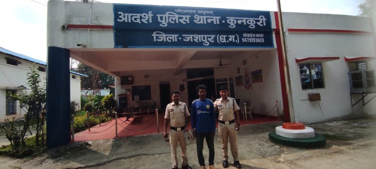 ऑपरेशन मुस्कान: जशपुर पुलिस ने दो बच्चियों को ढूंढ, दो परिवारों के चेहरे पर लौटाई खुशियां