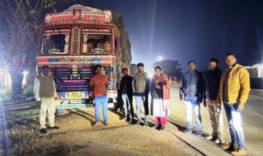 संयुक्त टीम की छापेमारी में 2220 बोरी धान जब्त, कड़ी कार्यवाही के निर्देश