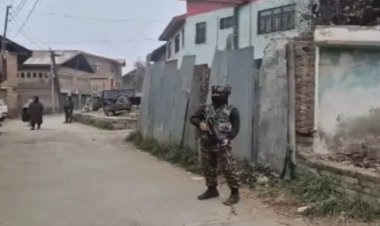 दिल्ली ब्लास्ट केस: कश्मीर में 10 जगह NIA की रेड, जसीर बिलाल के घर तलाशी जारी