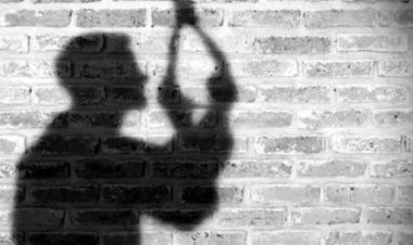 छत्तीसगढ़ के जगदलपुर में शहर के नजदीक जंगल में एक आरक्षक ने सुसाइड कर लिया