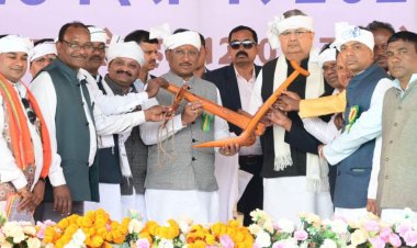 जनजातीय गौरव की स्वर्णिम विरासत, मुख्यमंत्री साय ने किया गैंदसिंह नायक की प्रतिमा का अनावरण