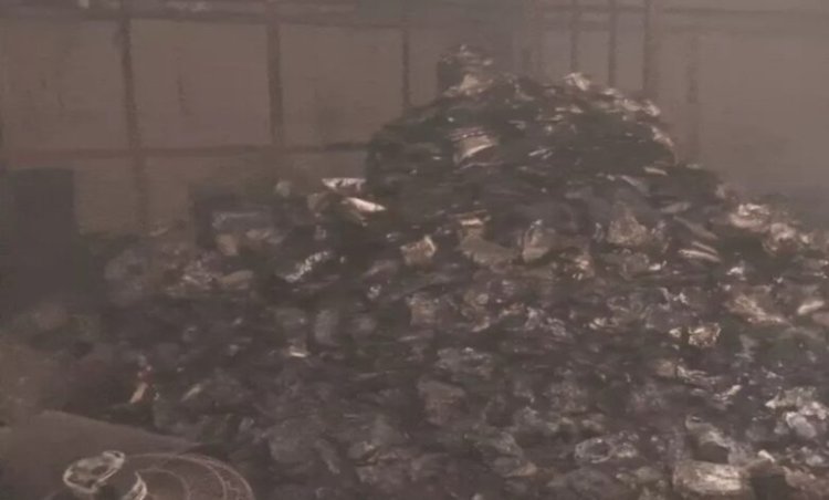 गोदामों में आग, 8 की मौत; कई मजदूर फंसे होने की आशंका