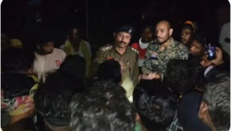 धमतरी में मतांतरित मृत महिला को दफनाने पर बवाल, शव निकालने की मांग पर अड़े ग्रामीण