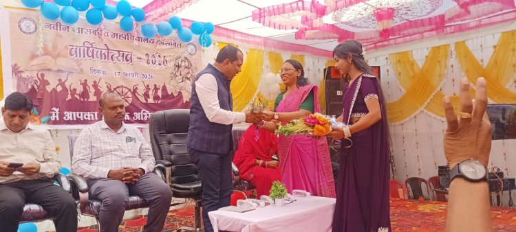 वार्षिकोत्सव बढ़ाते हैं विद्यार्थियों का आत्मविश्वास : सालिक साय, जिला पंचायत अध्यक्ष ने शासकीय महाविद्यालय में किया विद्यार्थियों को संबोधित, वार्षिकोत्सव का समारोहपूर्वक हुआ आयोजन