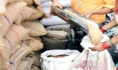 CG : छत्तीसगढ़ में राशन कार्ड धारकों को खुशखबरी, अप्रैल में एक साथ मिलेगा 3 महीने का चावल