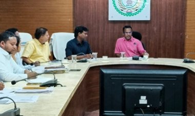 खरीफ तैयारियों की समीक्षाःखाद-बीज की कालाबाजारी पर कार्रवाई के निर्देश