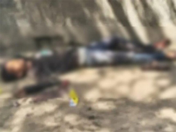 CRIME: खारून रेलवे कॉलोनी में मिली खून से लथपथ युवक की लाश, इलाके में सनसनी