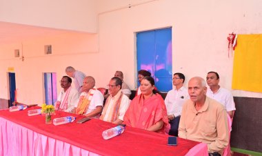 जगदेव राम उरांव स्मृति भवन एवं कल्याण आश्रम प्राथमिक विद्यालय भवन का लोकार्पण सम्पन्न