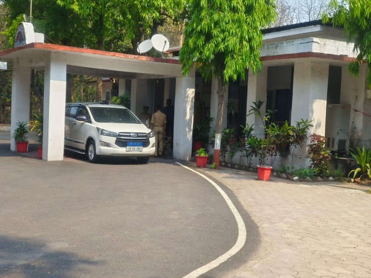 छत्तीसगढ़ के पुलिस महानिदेशक श्री अरुण देव गौतम का रायगढ़ दौरा — कानून व्यवस्था, नवाचार और जनसहभागिता पर विशेष जोर