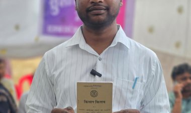 किसान को शिविर में मिली ऋण पुस्तिका, खेती और किसान पंजीयन का रास्ता हुआ आसान