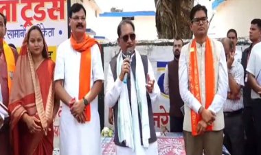 सुशासन तिहार में कोसला धाम पहुंचे CM साय: माता कौशल्या मंदिर में की पूजा, प्रदेश की खुशहाली की कामना