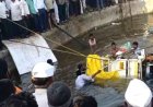 Accident: दर्दनाक हादसे ने छिनी परिवार की खुशियां, कुएं में गिरी श्रद्धालुओं से भरी पिकअप, 8 लोगों की मौत