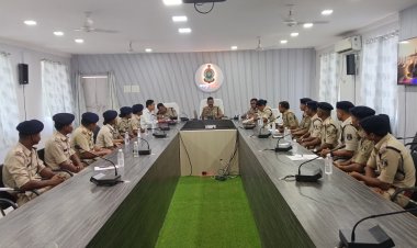 जशपुर पुलिस को मिले 13 नए प्रशिक्षु उप निरीक्षक, जिले के विभिन्न थानों में शुरू होगा व्यवहारिक प्रशिक्षण