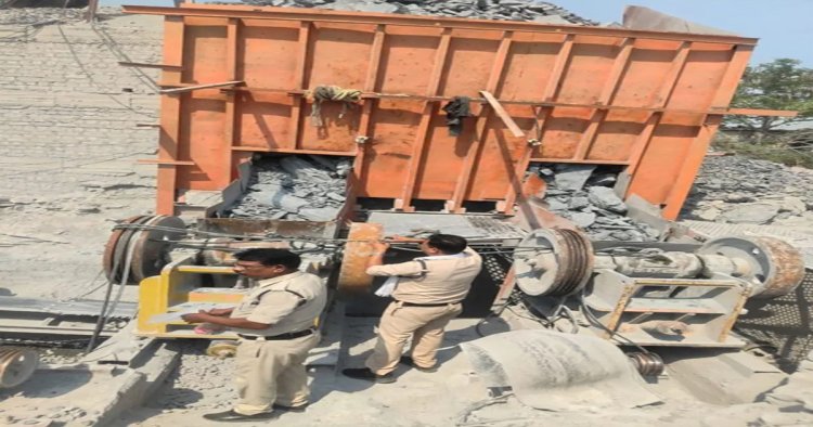 खनिज विभाग की कार्यवाही दो क्रशर जप्त कर खदान संचालन कराया बंद