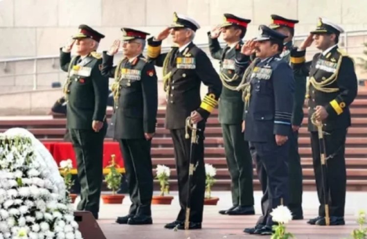 भारतीय सेना ने जारी किया यूनिफॉर्म मैनुअल-2026, खत्म होंगी गुलामी के दौर की परंपराएं
