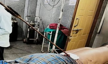 तीर से गंभीर रूप से घायल मरीज का अम्बेडकर अस्पताल में सफल ऑपरेशन