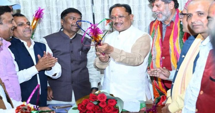 बस्तर गोंचा महापर्व 2026 का निमंत्रण लेकर मुख्यमंत्री विष्णु देव साय से मिले प्रतिनिधि