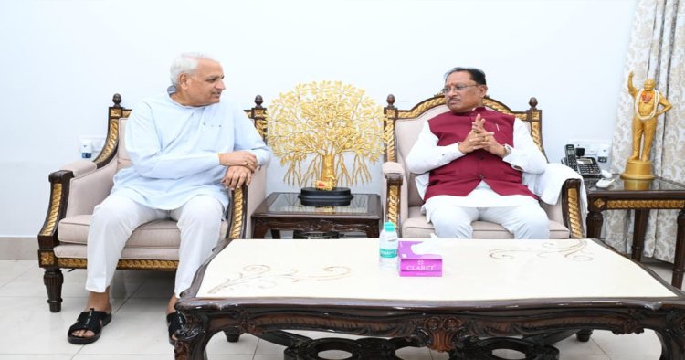 मुख्यमंत्री विष्णुदेव साय से लघु उद्योग भारती के प्रतिनिधिमंडल ने की सौजन्य मुलाकात : 14वें इंडिया इंडस्ट्रियल फेयर की तैयारियों पर हुई चर्चा